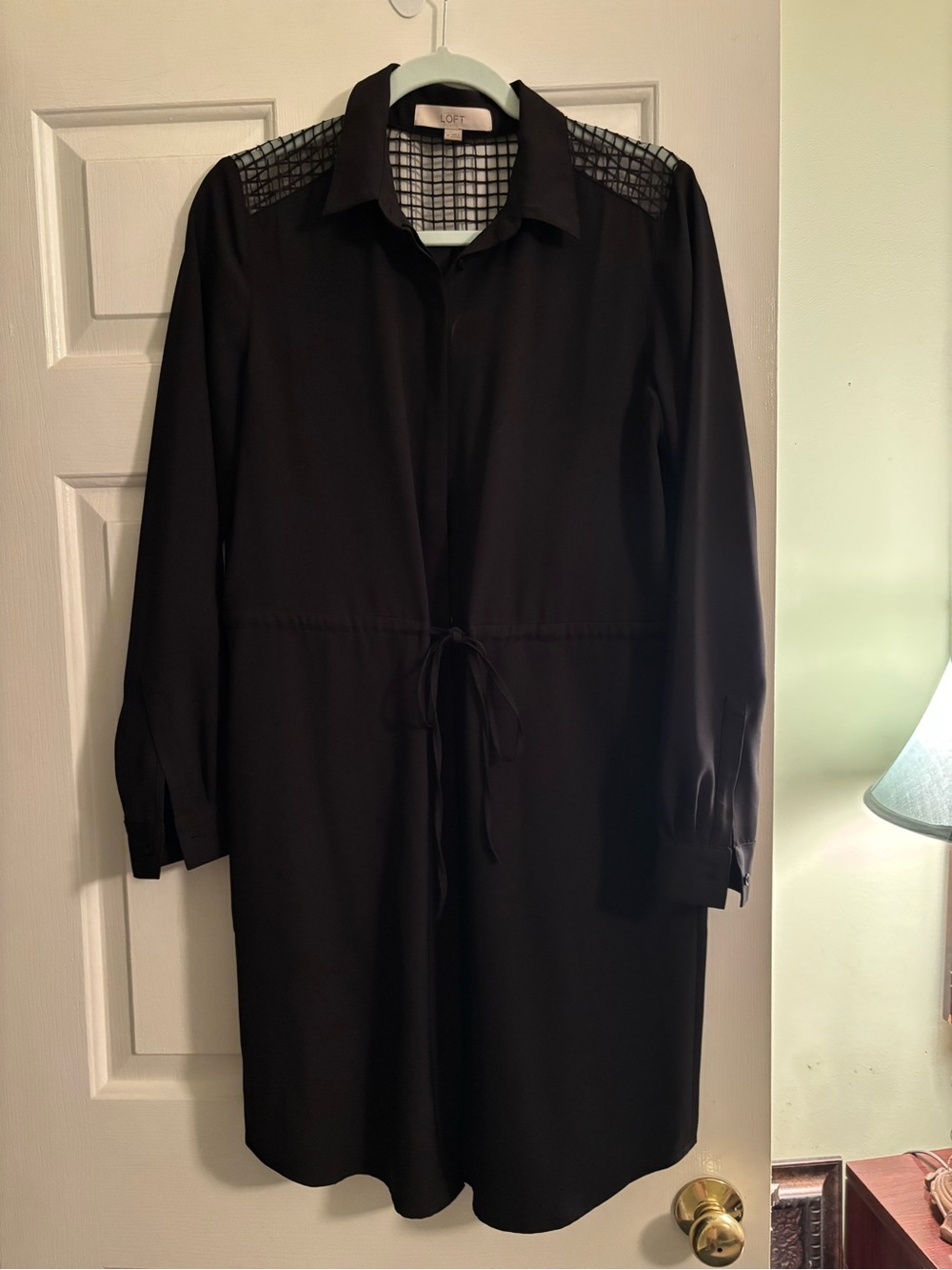 New w/out tags Ann Taylor LOFT Black Shirt Dress with Drawstring Waist Sz M